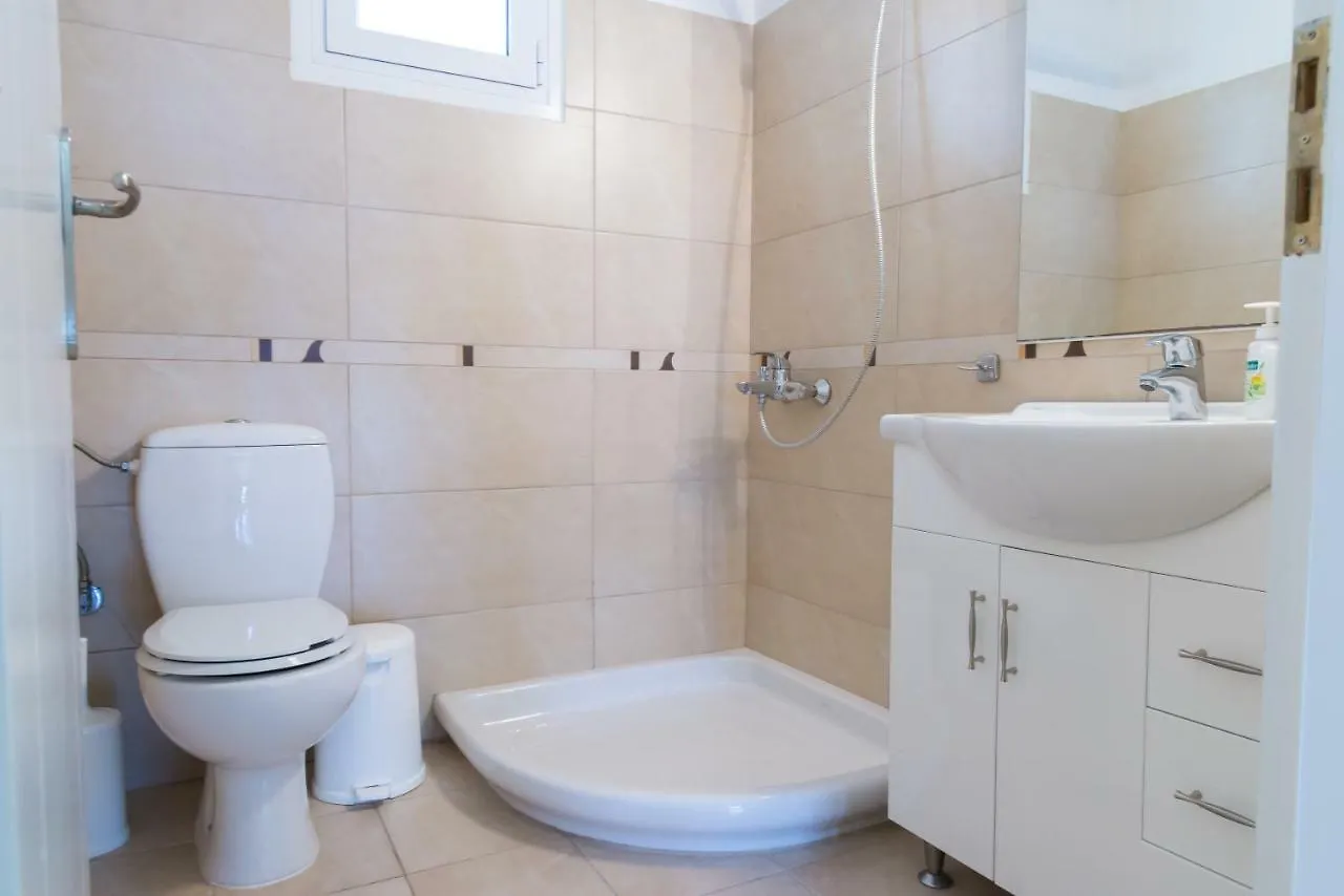 Rania Apartments Helmata Хелмата