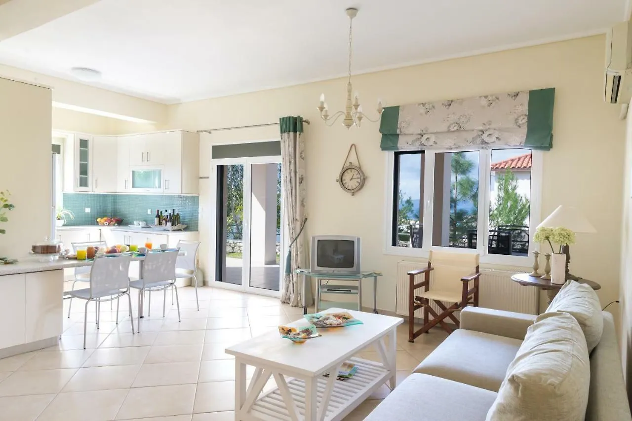 Rania Apartments Helmata